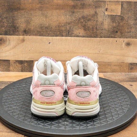 New Balance 993 Susan G Komen Think Pink Size 7D - Picture 7 of 9